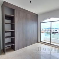 Closet y vista exterior